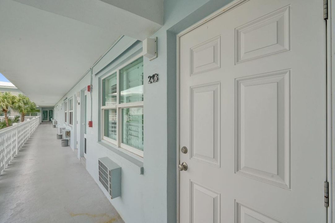 En Venta: $249,000 (1 camas, 1 baños, 640 Pies cuadrados)