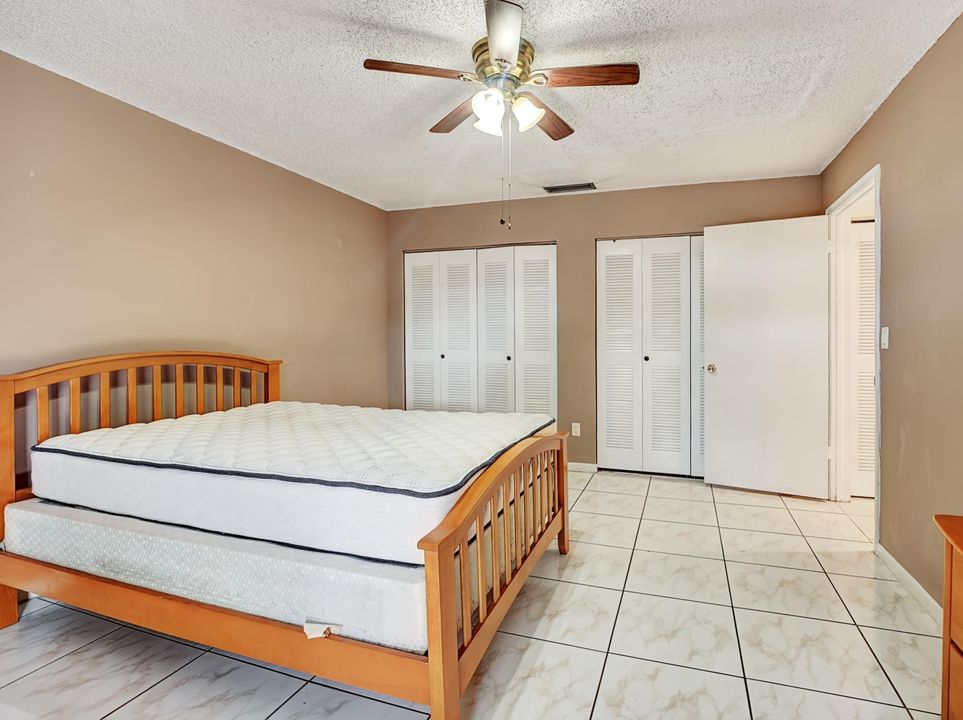 For Rent: $2,600 (3 beds, 2 baths, 1332 Square Feet)