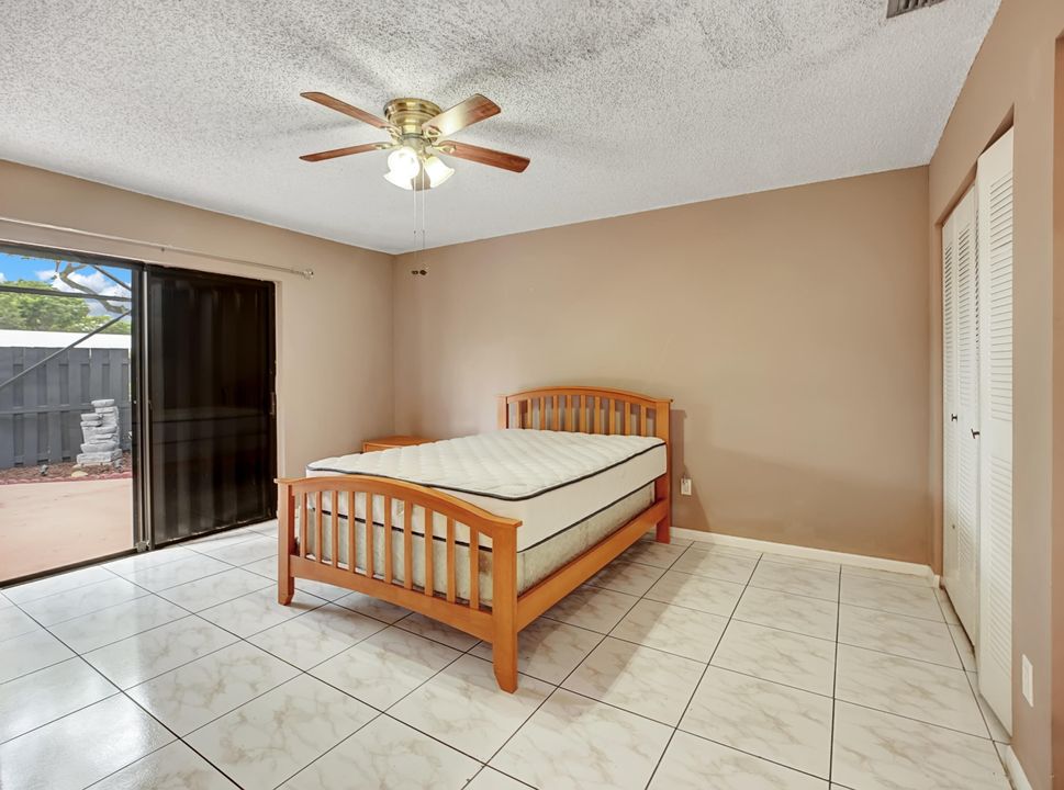 For Rent: $2,600 (3 beds, 2 baths, 1332 Square Feet)