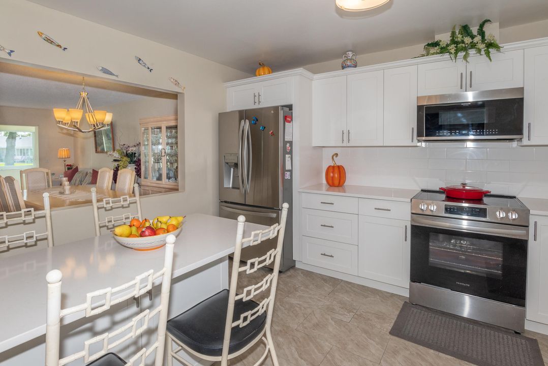 Activo con contrato: $179,000 (2 camas, 2 baños, 1088 Pies cuadrados)