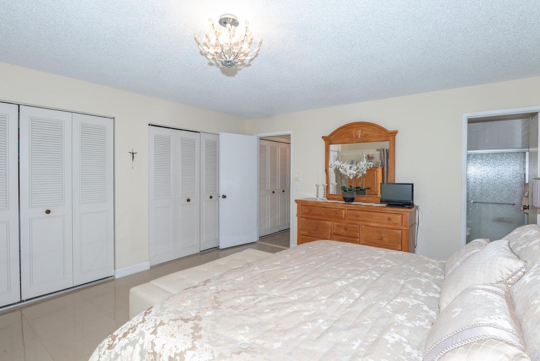 Activo con contrato: $179,000 (2 camas, 2 baños, 1088 Pies cuadrados)