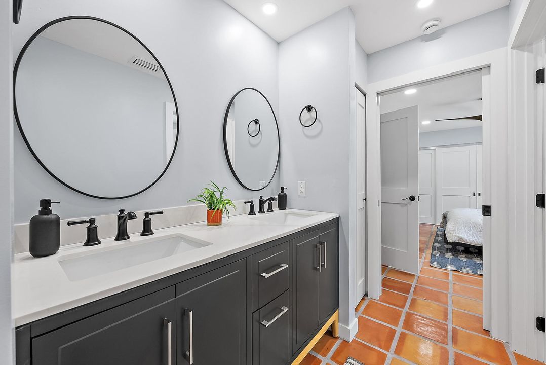 待售: $2,850,000 (4 贝兹, 3 浴室, 2234 平方英尺)