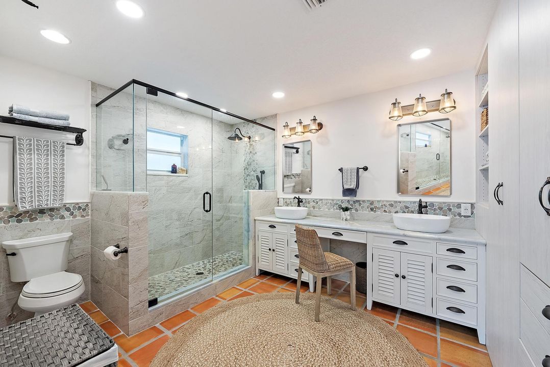 待售: $2,850,000 (4 贝兹, 3 浴室, 2234 平方英尺)