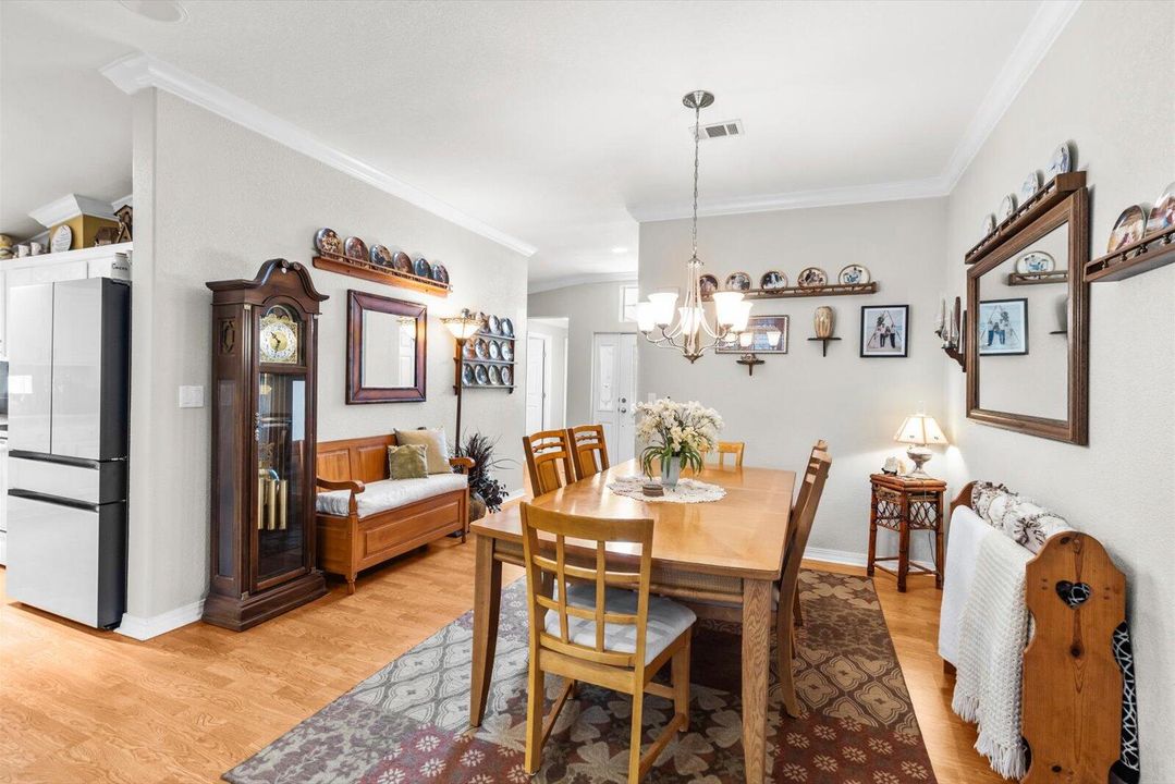 Active With Contract: $244,900 (2 beds, 2 baths, 1904 Square Feet)