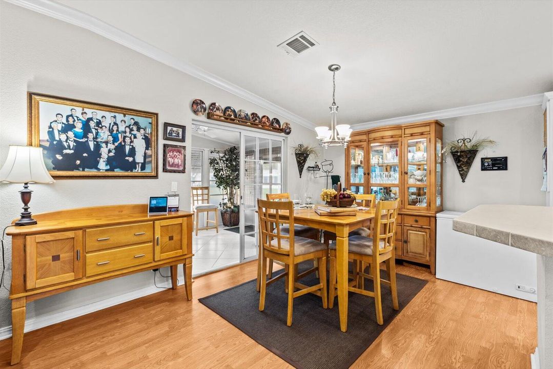 Active With Contract: $244,900 (2 beds, 2 baths, 1904 Square Feet)