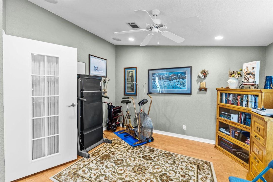 Active With Contract: $244,900 (2 beds, 2 baths, 1904 Square Feet)