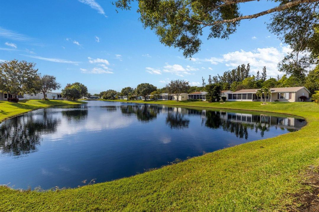 Active With Contract: $244,900 (2 beds, 2 baths, 1904 Square Feet)