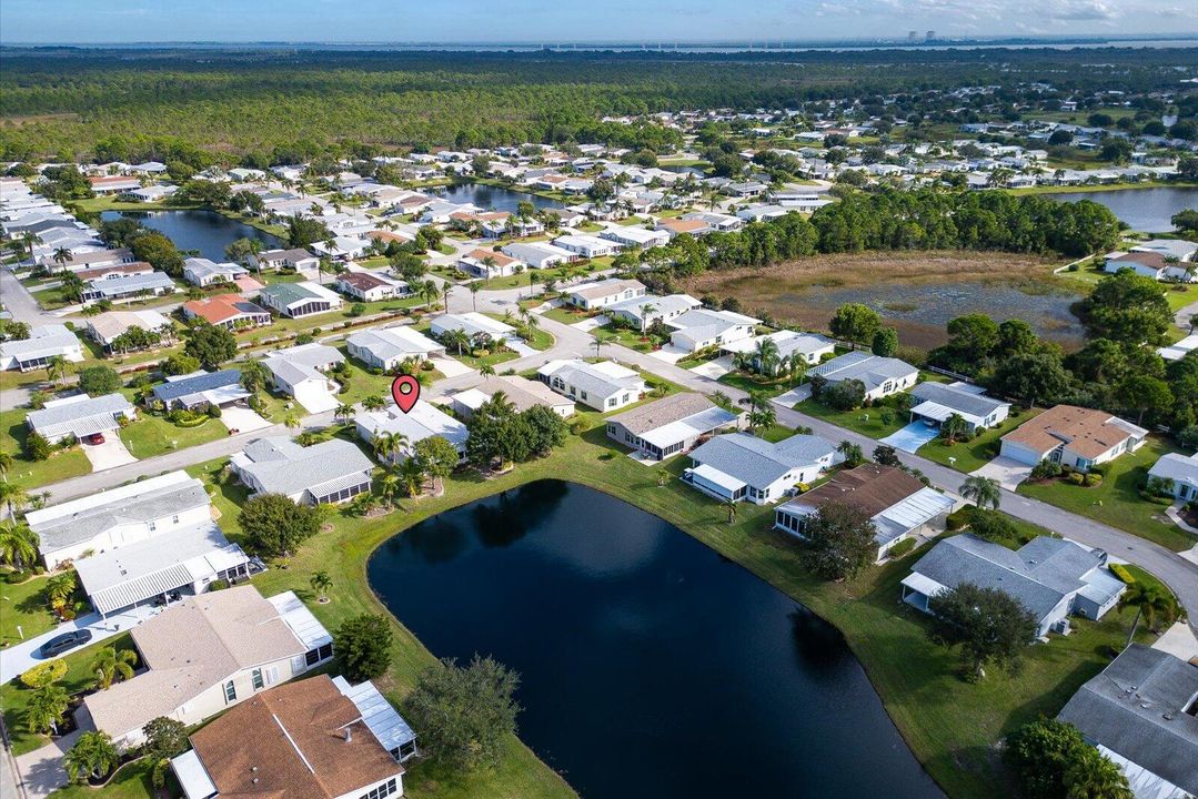 Active With Contract: $244,900 (2 beds, 2 baths, 1904 Square Feet)