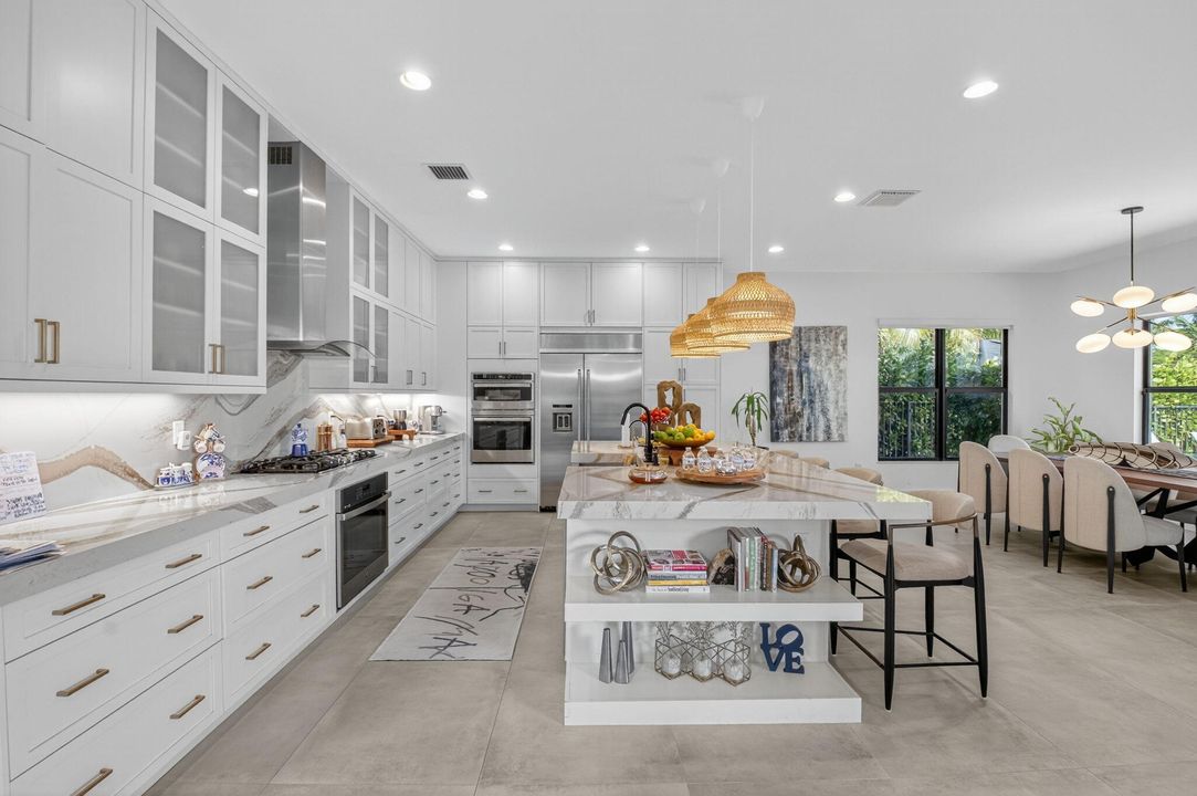 待售: $2,260,000 (5 贝兹, 5 浴室, 3802 平方英尺)