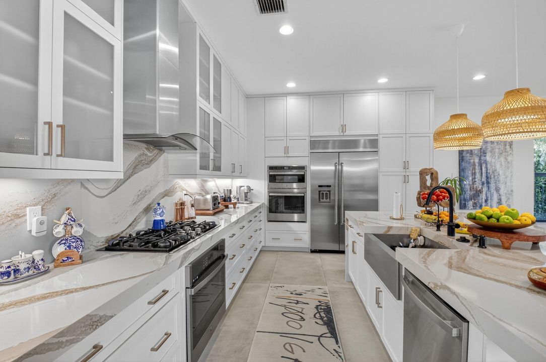 待售: $2,260,000 (5 贝兹, 5 浴室, 3802 平方英尺)