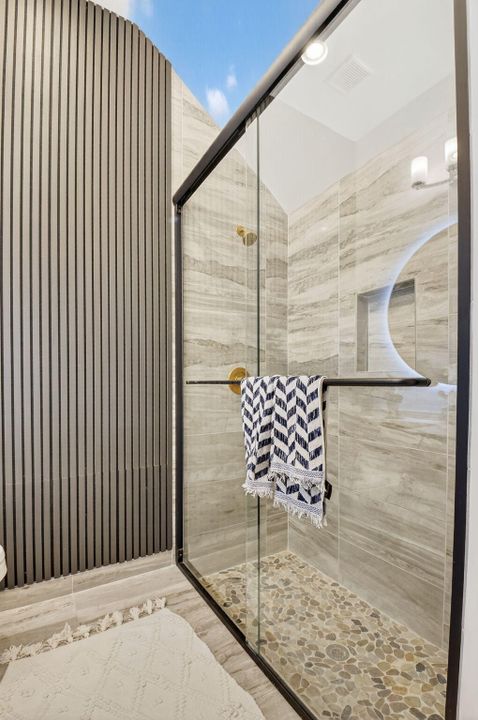 待售: $2,260,000 (5 贝兹, 5 浴室, 3802 平方英尺)