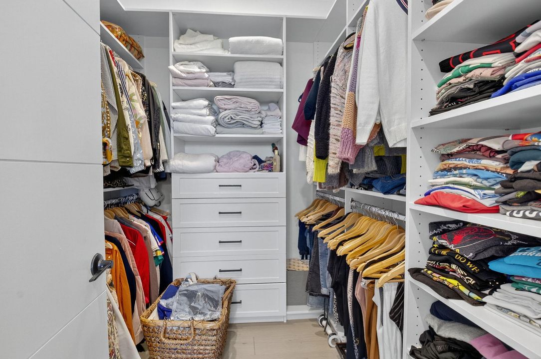 待售: $2,260,000 (5 贝兹, 5 浴室, 3802 平方英尺)