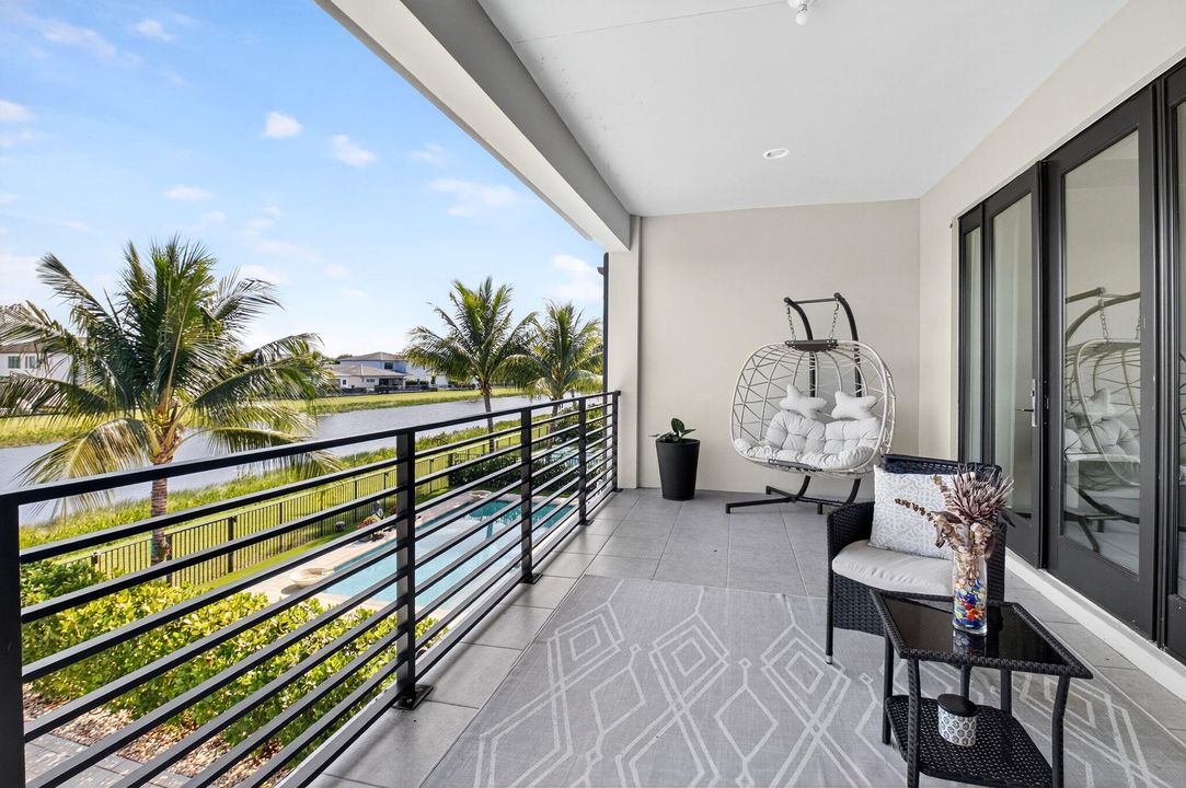 待售: $2,260,000 (5 贝兹, 5 浴室, 3802 平方英尺)