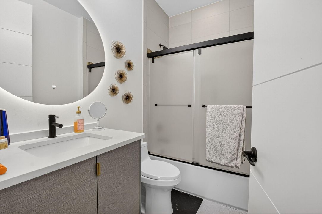 待售: $2,260,000 (5 贝兹, 5 浴室, 3802 平方英尺)