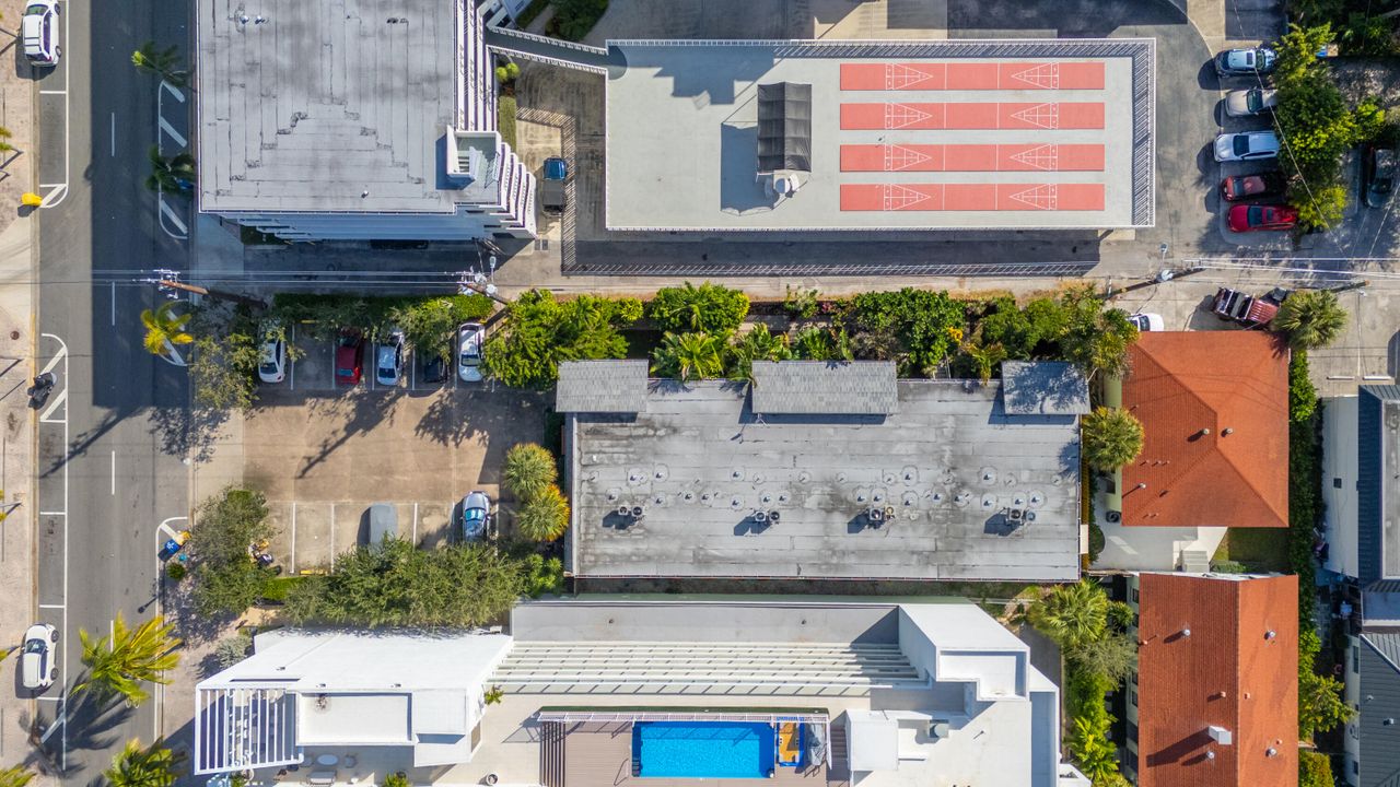 En Venta: $349,000 (2 camas, 2 baños, 1007 Pies cuadrados)