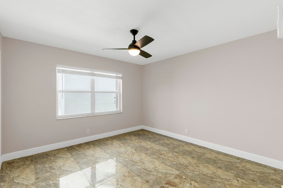 En Venta: $349,000 (2 camas, 2 baños, 1007 Pies cuadrados)