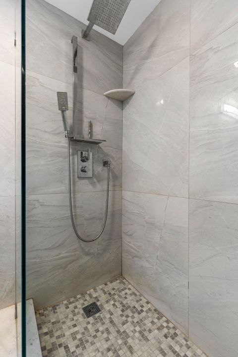 En Venta: $349,000 (2 camas, 2 baños, 1007 Pies cuadrados)