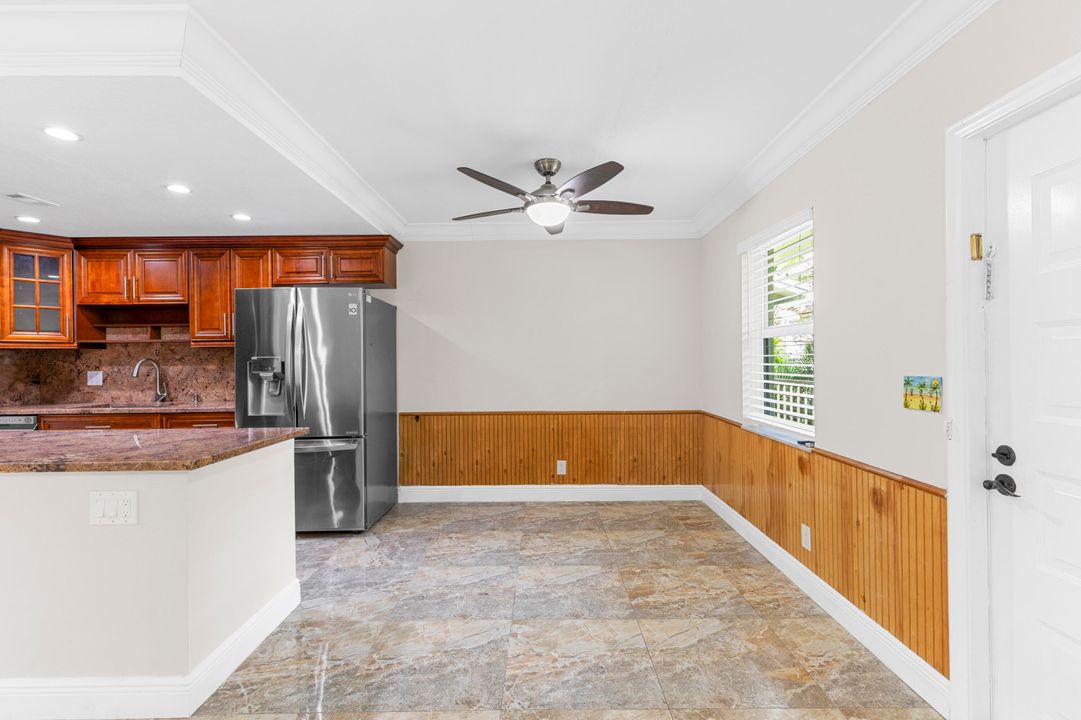 En Venta: $349,000 (2 camas, 2 baños, 1007 Pies cuadrados)