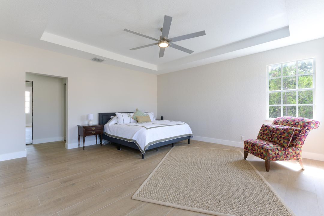 For Sale: $1,650,000 (5 beds, 5 baths, 3622 Square Feet)