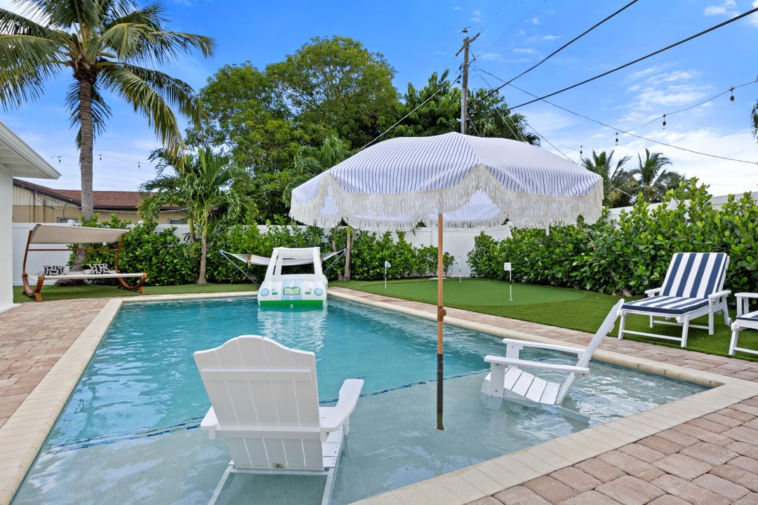 出租: $8,000 (4 贝兹, 2 浴室, 1840 平方英尺)