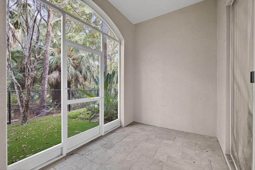 For Sale: $545,000 (3 beds, 2 baths, 1741 Square Feet)