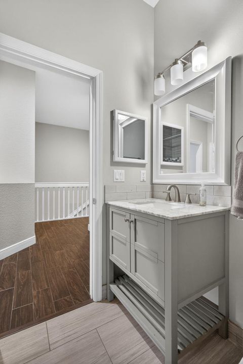 For Sale: $545,000 (3 beds, 2 baths, 1741 Square Feet)