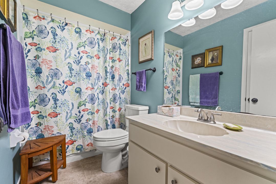 For Sale: $292,950 (2 beds, 2 baths, 900 Square Feet)