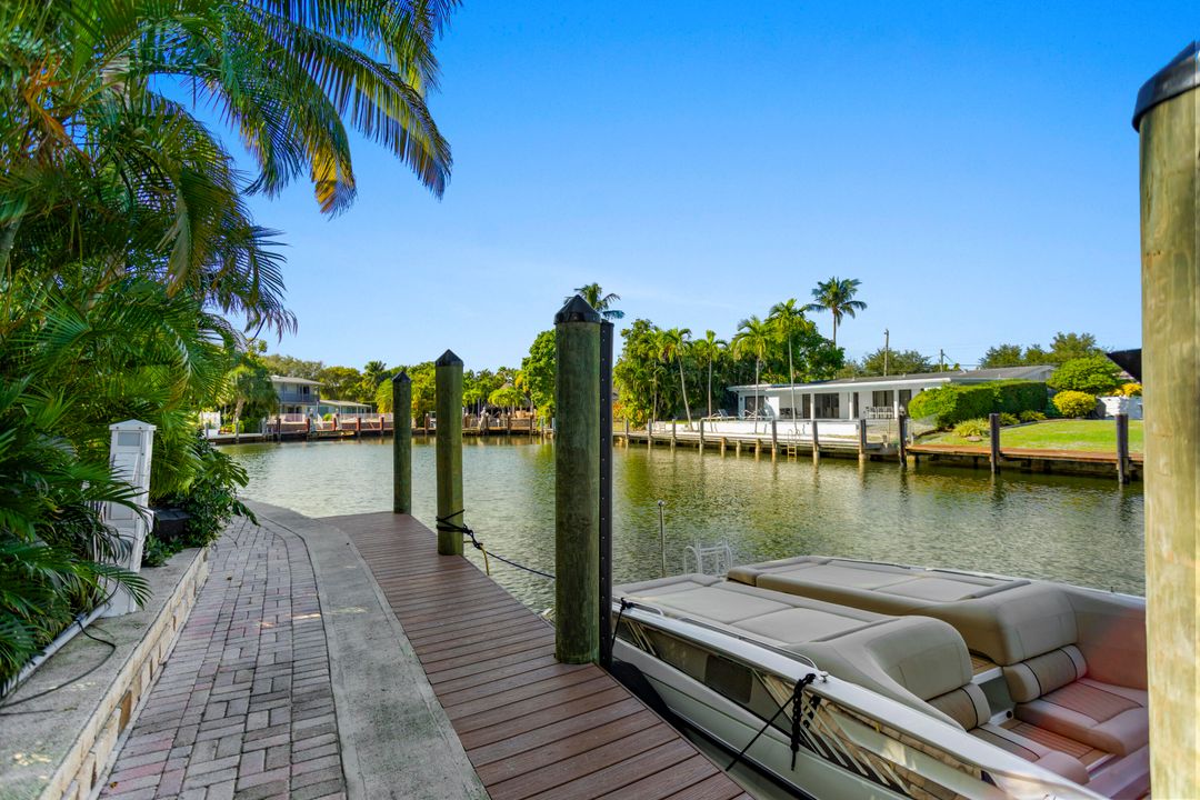 На продажу: $4,995,000 (4 спален, 3 ванн, 4081 Квадратных фут)