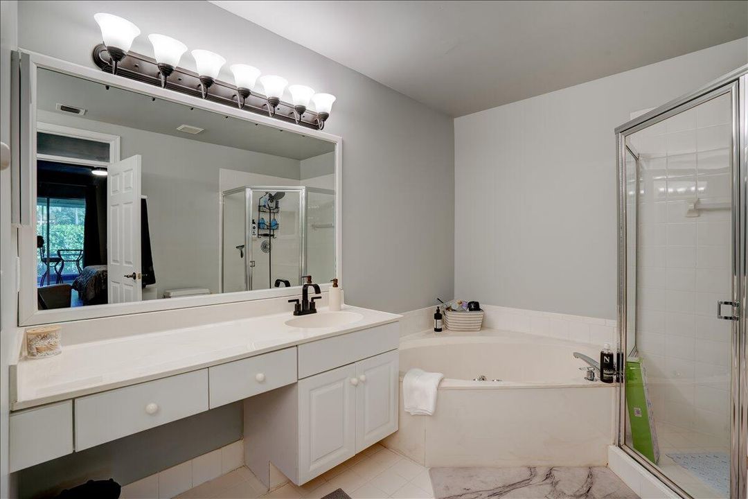 出租: $7,500 (3 贝兹, 2 浴室, 1807 平方英尺)