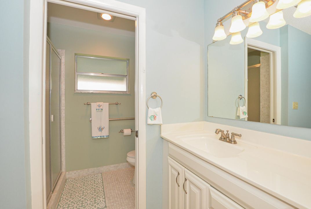 For Sale: $139,000 (2 beds, 2 baths, 1280 Square Feet)