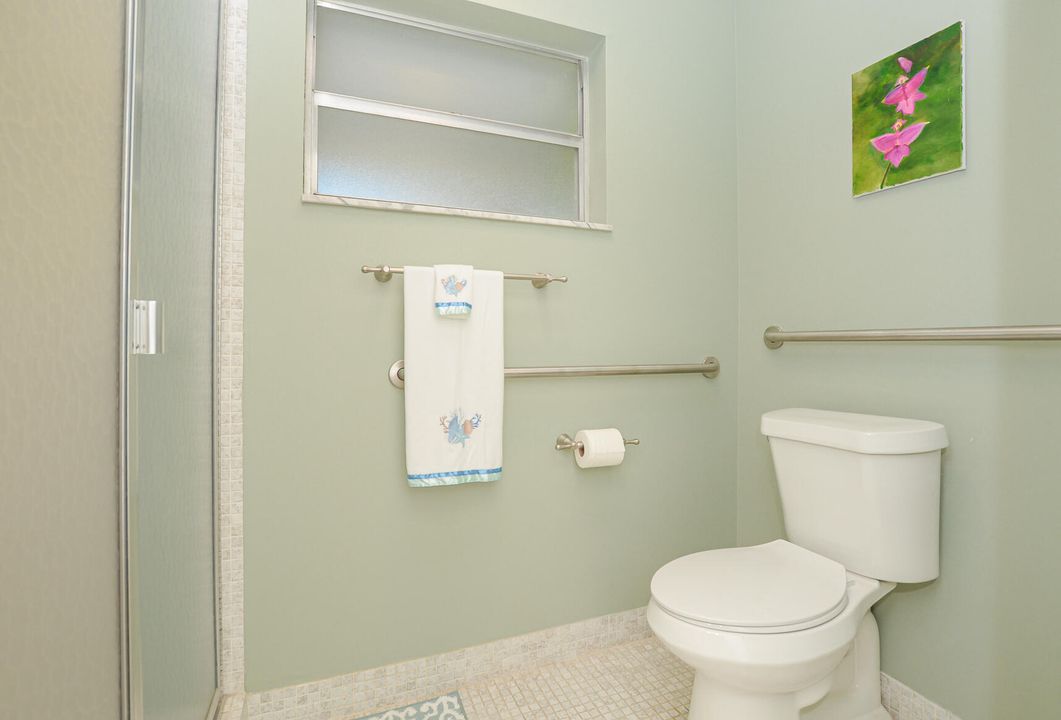 For Sale: $139,000 (2 beds, 2 baths, 1280 Square Feet)