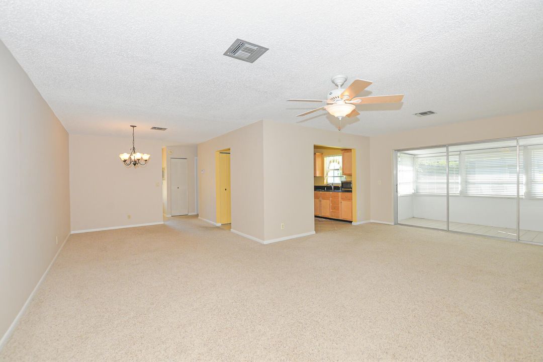 For Sale: $139,000 (2 beds, 2 baths, 1280 Square Feet)