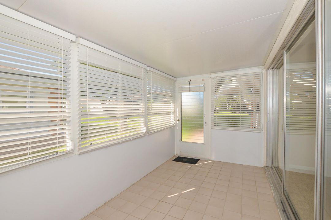 For Sale: $139,000 (2 beds, 2 baths, 1280 Square Feet)