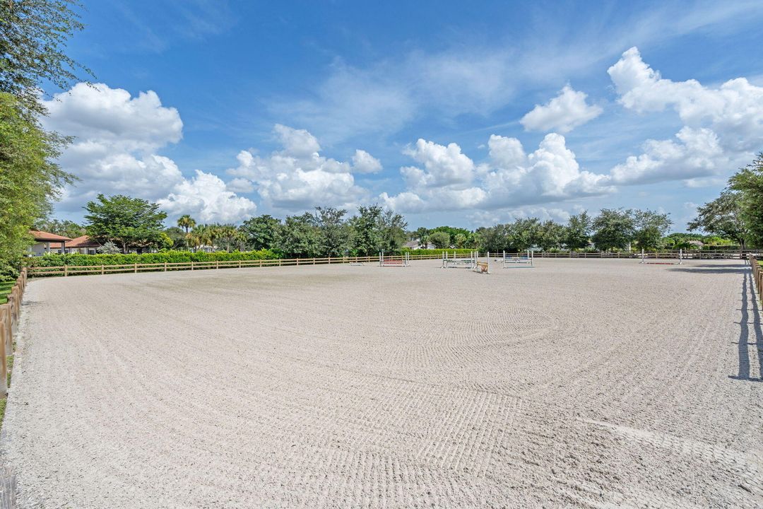 For Rent: $38,500 (4 beds, 3 baths, 2635 Square Feet)