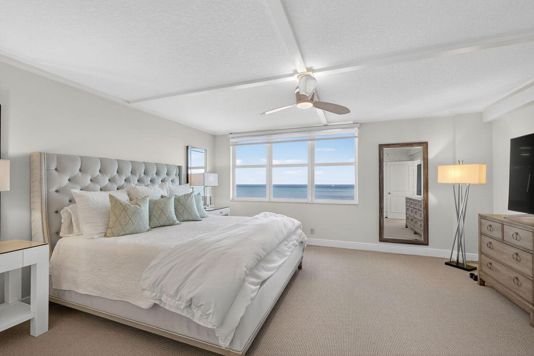 For Sale: $1,695,000 (3 beds, 2 baths, 2000 Square Feet)