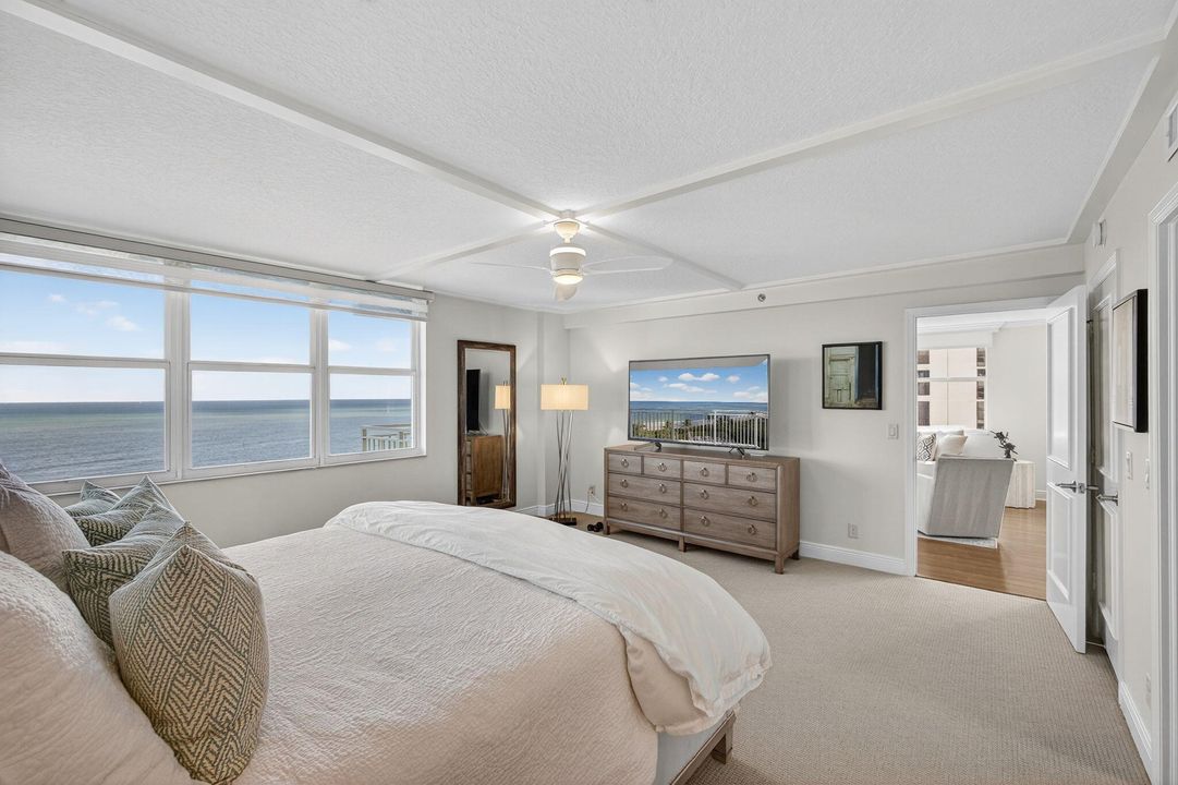 For Sale: $1,695,000 (3 beds, 2 baths, 2000 Square Feet)