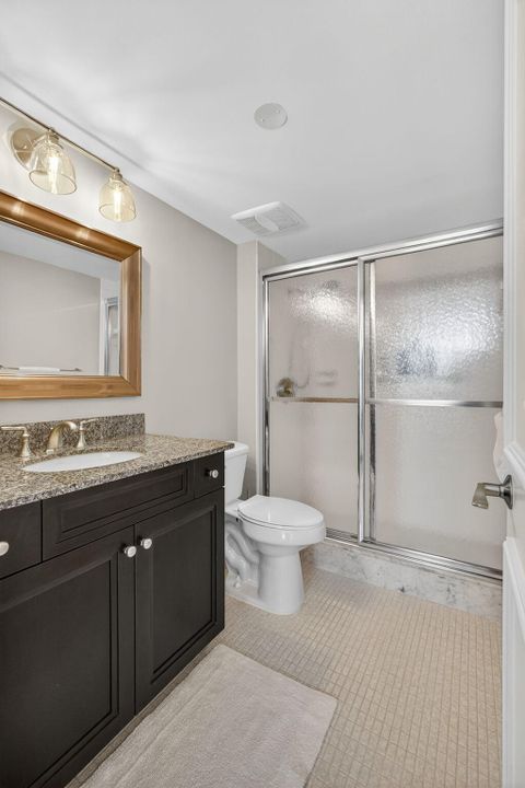 For Sale: $1,695,000 (3 beds, 2 baths, 2000 Square Feet)