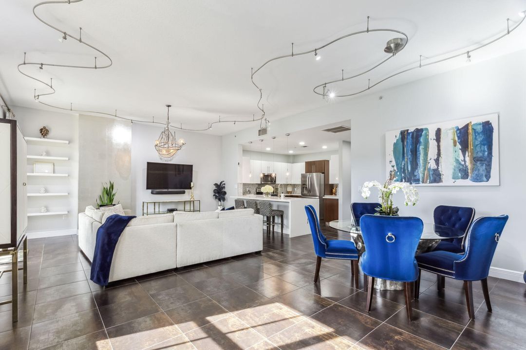 For Rent: $6,500 (2 beds, 2 baths, 1980 Square Feet)