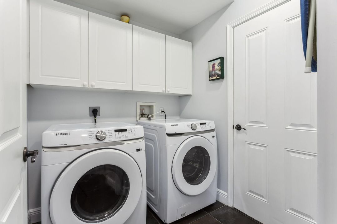 For Rent: $6,500 (2 beds, 2 baths, 1980 Square Feet)