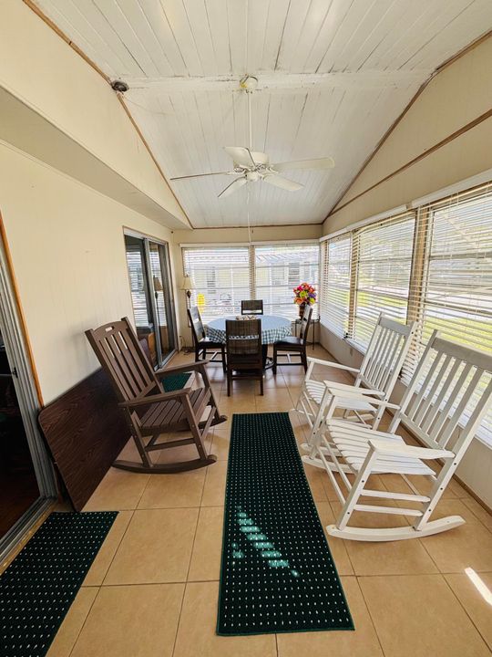 For Sale: $55,000 (2 beds, 2 baths, 940 Square Feet)