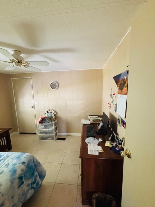 For Sale: $55,000 (2 beds, 2 baths, 940 Square Feet)