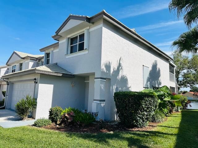 For Sale: $465,000 (3 beds, 2 baths, 1884 Square Feet)