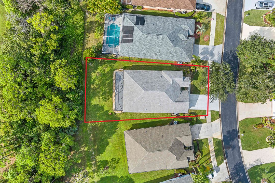 合同活跃: $375,000 (3 贝兹, 2 浴室, 1842 平方英尺)