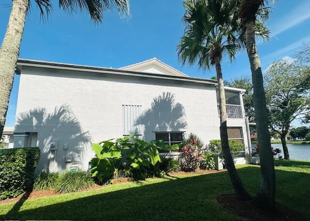 For Sale: $465,000 (3 beds, 2 baths, 1884 Square Feet)