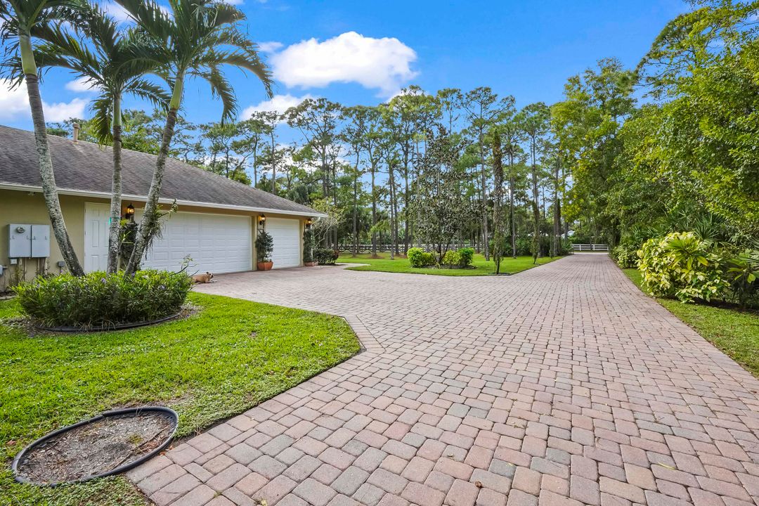 На продажу: $1,695,000 (5 спален, 3 ванн, 3932 Квадратных фут)