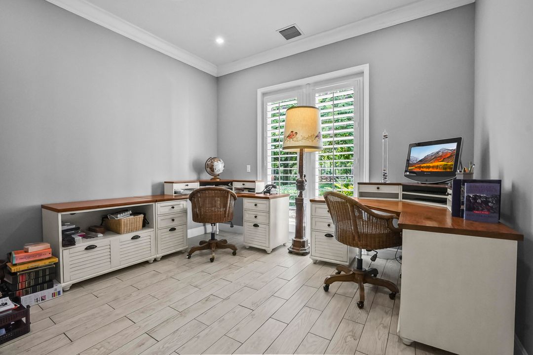 На продажу: $1,695,000 (5 спален, 3 ванн, 3932 Квадратных фут)