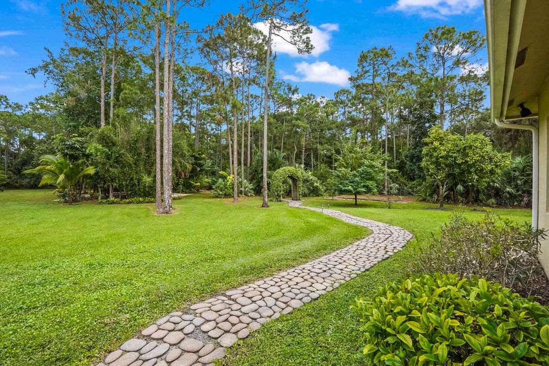 На продажу: $1,695,000 (5 спален, 3 ванн, 3932 Квадратных фут)