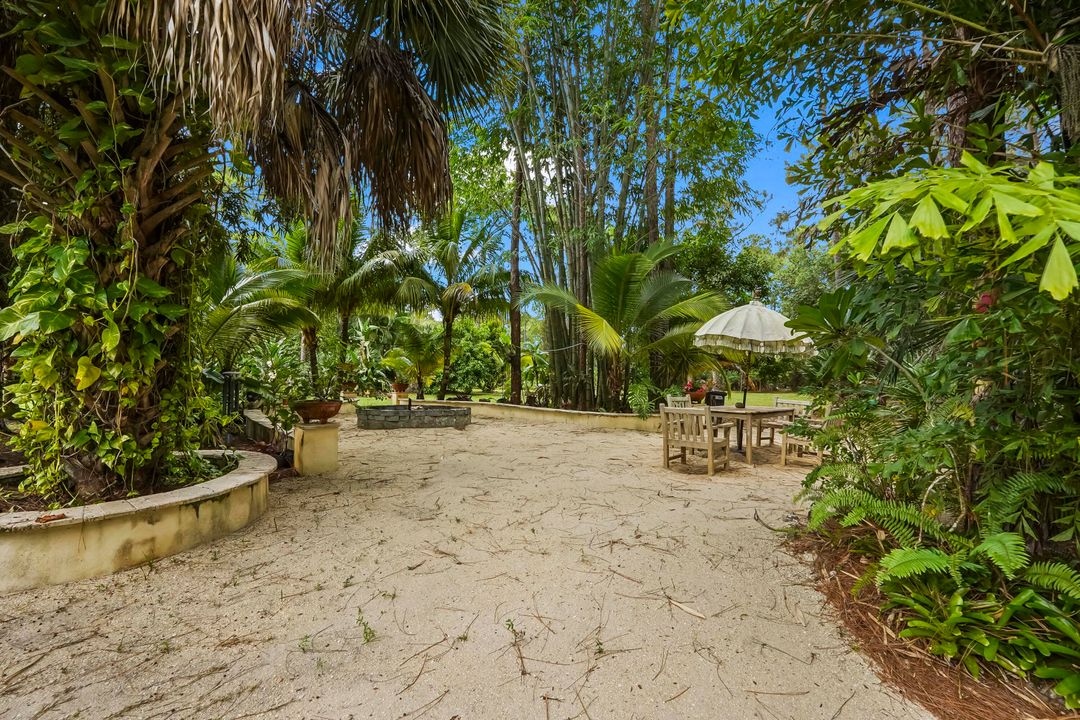 На продажу: $1,695,000 (5 спален, 3 ванн, 3932 Квадратных фут)