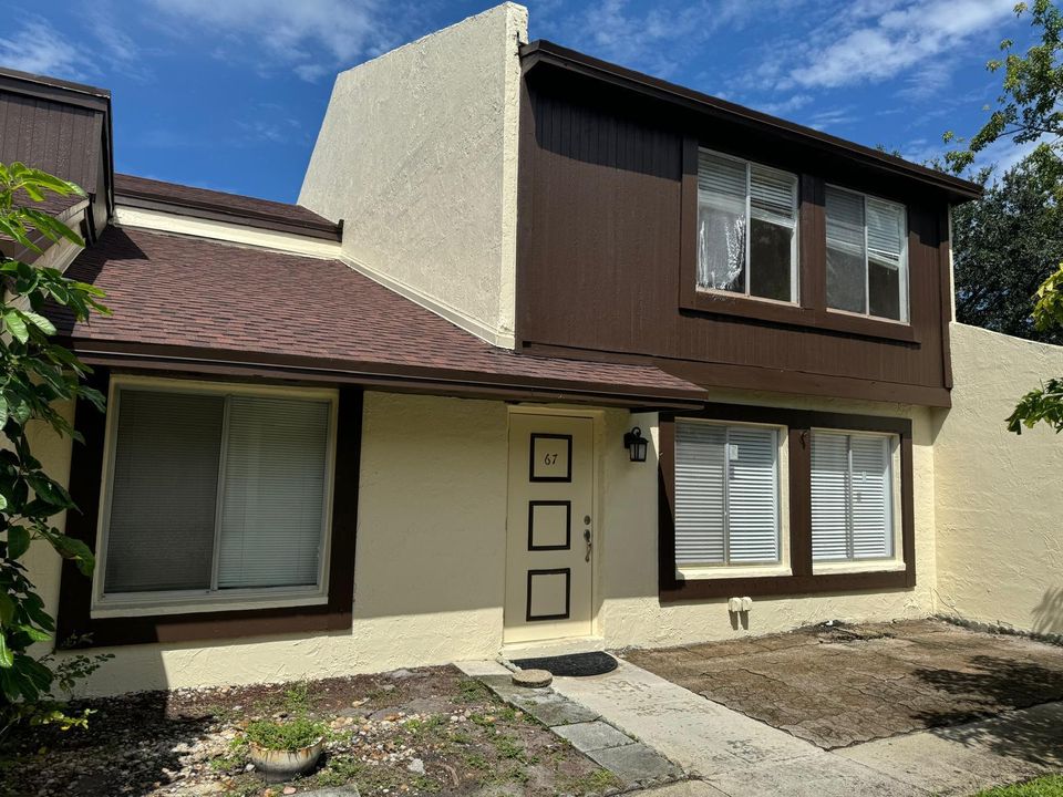 For Sale: $225,000 (3 beds, 1 baths, 1220 Square Feet)