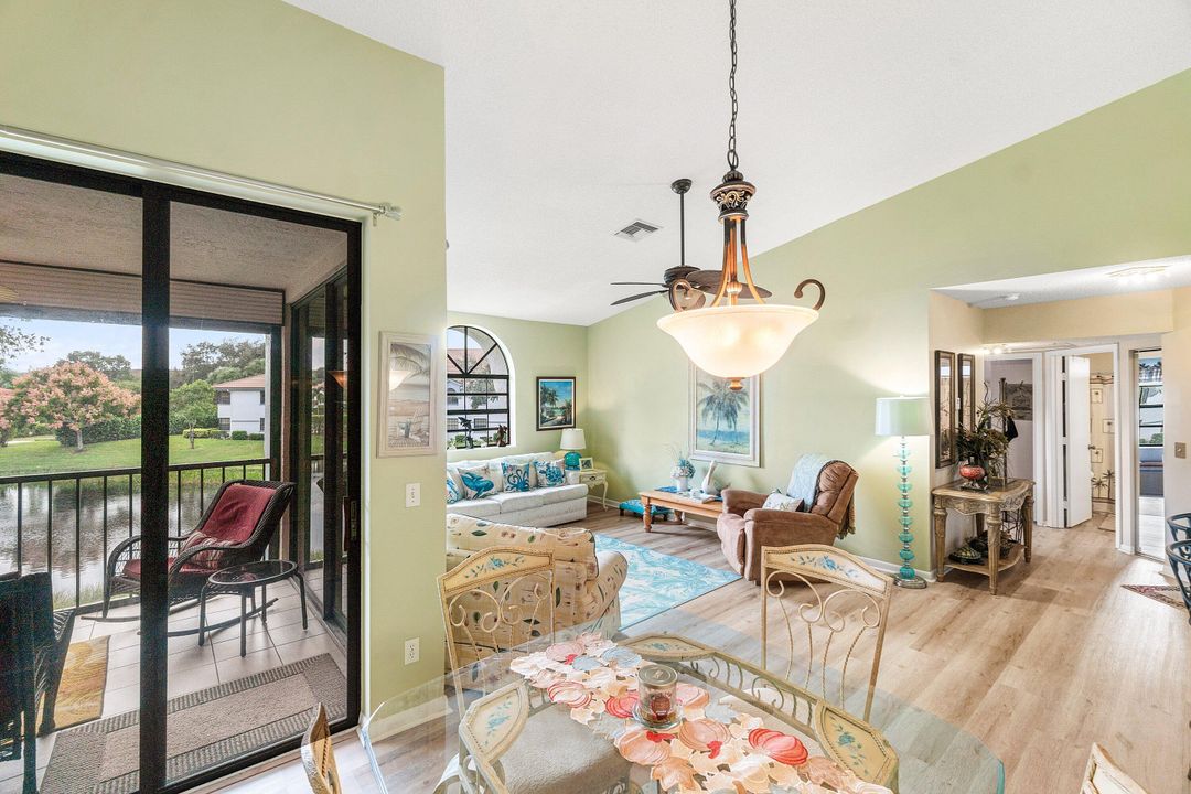 En Venta: $199,999 (3 camas, 2 baños, 1134 Pies cuadrados)